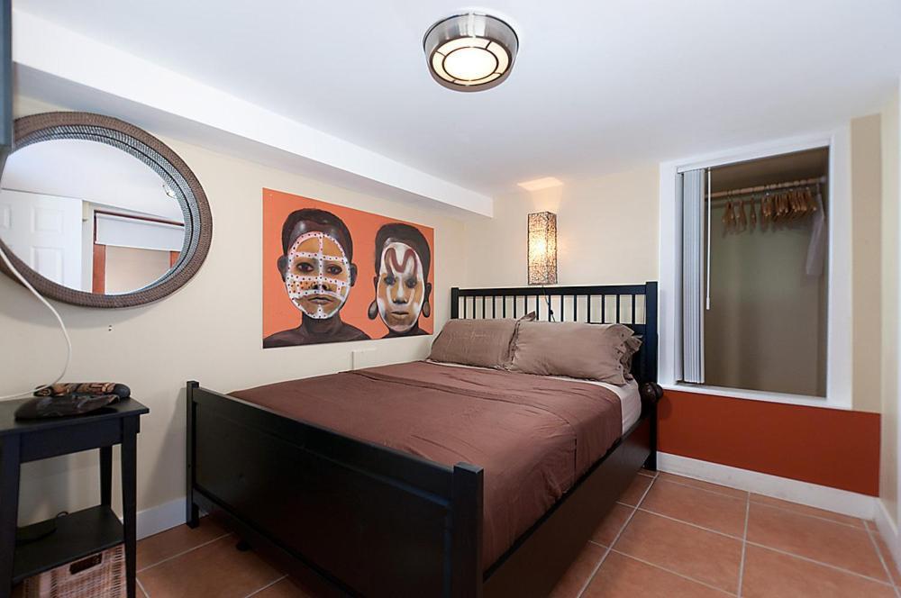 Commercial Drive Accommodations Vancouver Bilik gambar